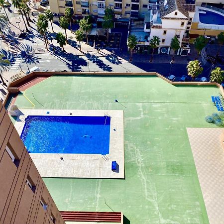 Las Palmeras - Best Location Cozy Apartment Фуэнхирола Экстерьер фото