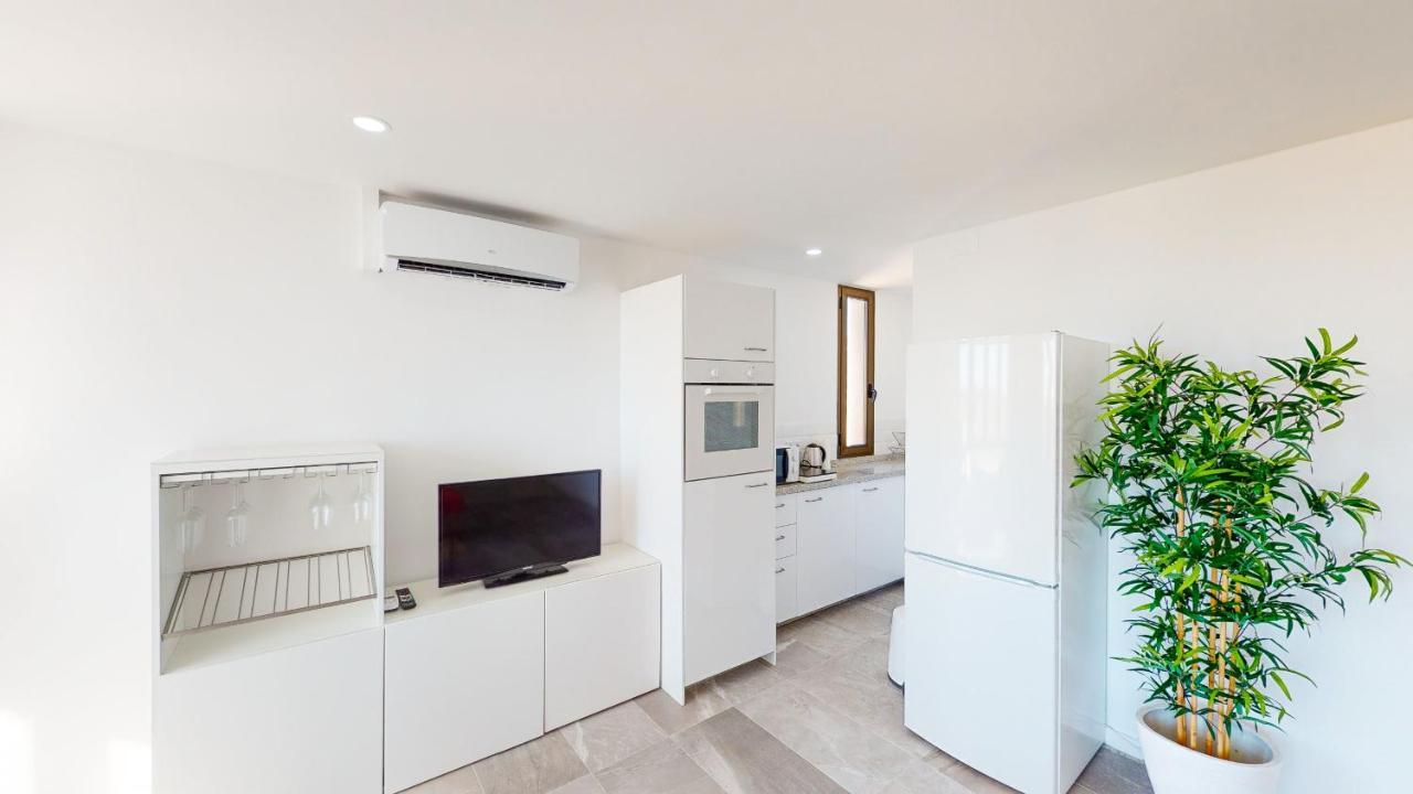 Las Palmeras - Best Location Cozy Apartment Фуэнхирола Экстерьер фото